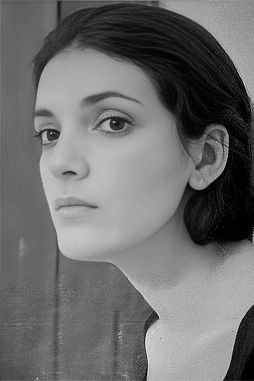Eslinda Núñez as Isidora Kovarubio De Los-L'yanos in The Headless Rider