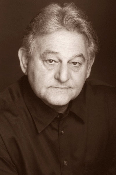 Michael Byron as Murray in Riot