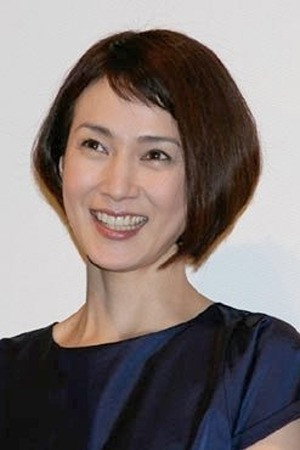 安田成美 as Kazuko Yoshiyama in Time Traveller: The Girl Who Leapt Through Time