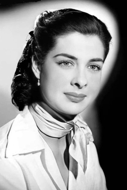 Rebeca Iturbide as Aida in The Troublemaker