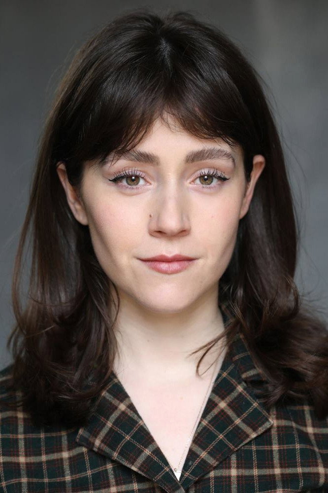 Carly-Sophia Davies as Sadie Simpson in Out There