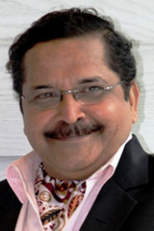 Tiku Talsania as Tiku Malhotra in Aao Wish Karein