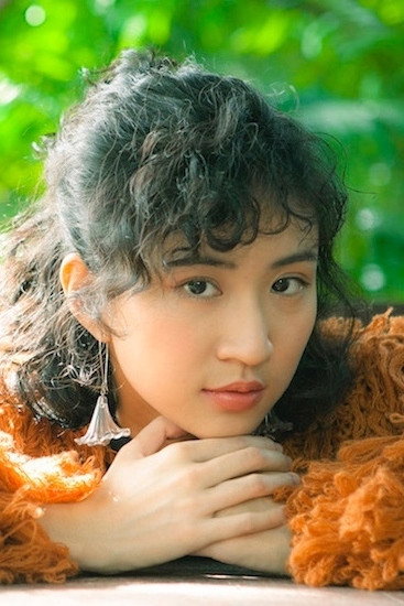 9m88 as Chiu Hsiu-Hsia / Hsia in A Foggy Tale