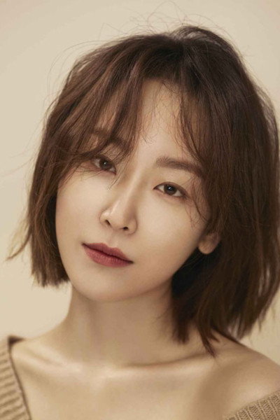 서현진 as Oh Hae-Young in Another Miss Oh