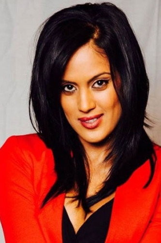 Leeanda Reddy as Janet Isaacs in 3 Days to Go