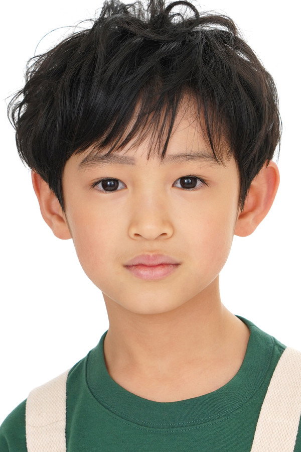 木村優来 as Yoji Minamimaru [Child] in Land of Tanabata