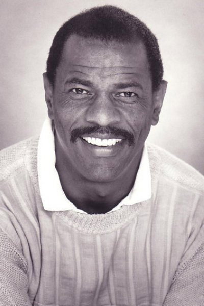 Tony Brubaker as Mason 'Blue' Walcott in Bail Out