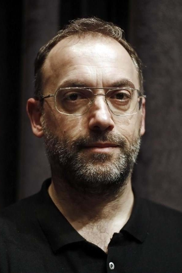 Álvaro Correia as Escrivão in Ubu