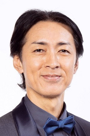 矢部浩之 as Editor-in-chief in The Weekly 99 Music