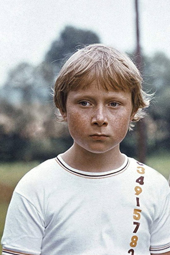 Viktor Král as David Kubicek in Man Overboard