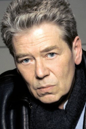 Dieter Okras as Lawyer in Amerika