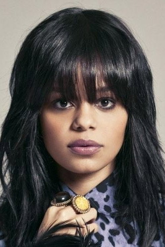Fefe Dobson as Steph in Morningside