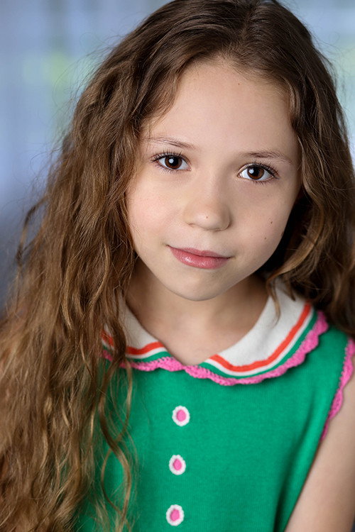 Riley Madison Fuller as Cassie in Space Pups