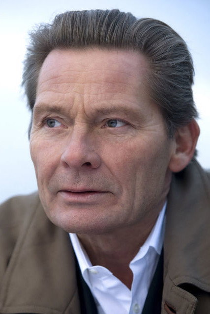 Markus Boysen as Dr. Thomas Fischer in Die Heilerin