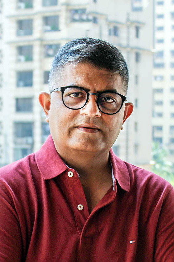गजराज राव as Kashi Narayan in PariWar