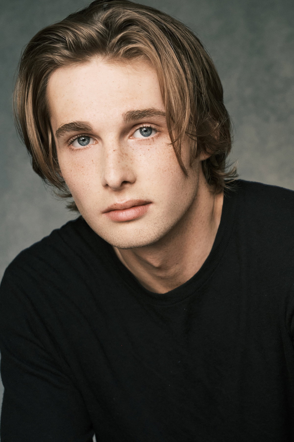 Daniel Grogan as Jackson in Dangerous Cheaters