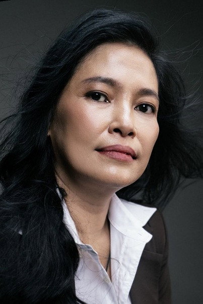 Djenar Maesa Ayu as Nyai Jatmiko in Twisted 2