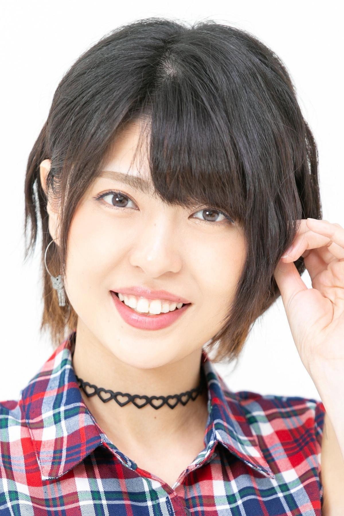 金子有希 as Midori Tokiwa (voice) in Tamako Market