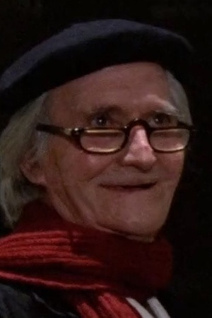 Umberto Zuanelli as Orfeo Canevari (Geppetto) in Culo e camicia