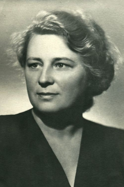 Алла Тарасова as Katerina Petrovna Kabanova in Thunderstorm