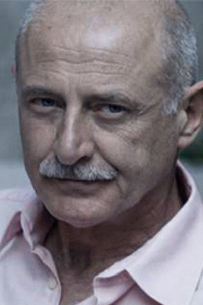 Ivan Savov as The Mayor in Tarika