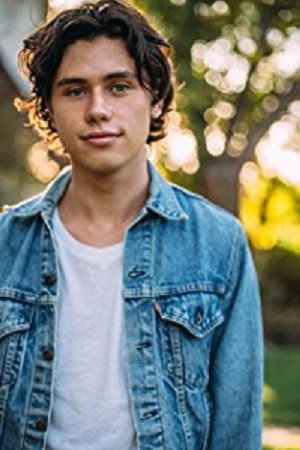 Finn Roberts as Alex Woods in Greenhouse Academy