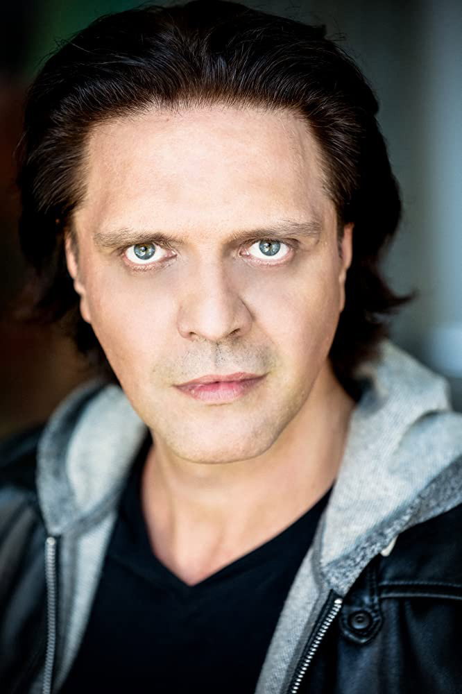 Miraj Grbić as Mustafa in Halima's Path