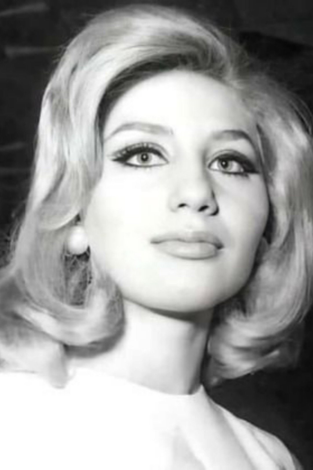 Laila Sheir as Laila ليلى in Aaela Zeze