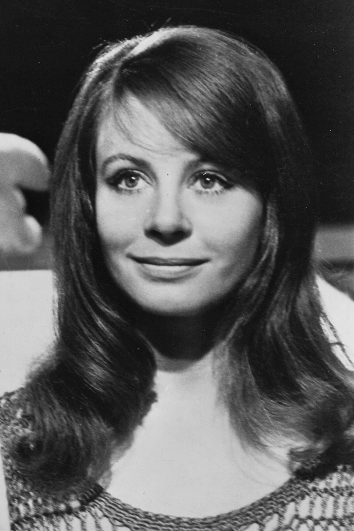 Sarah Miles as Charlotte Sternwood in The Big Sleep