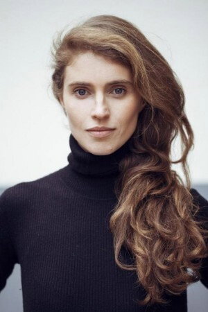 Delphine Lanniel as the boss in Under the Ice of Glasgow