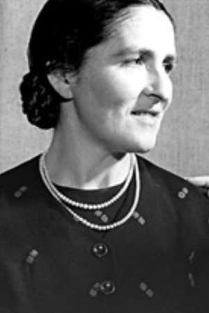 Rachel Thomas as Nance Grail in Ennal's Point