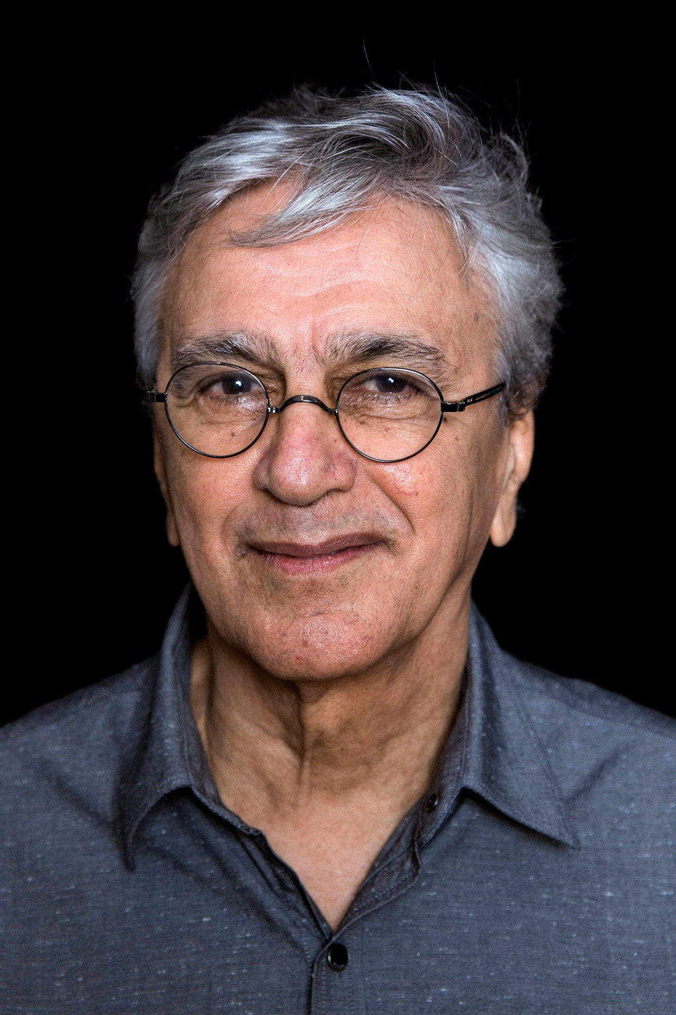 Caetano Veloso as Self in Chico & Caetano