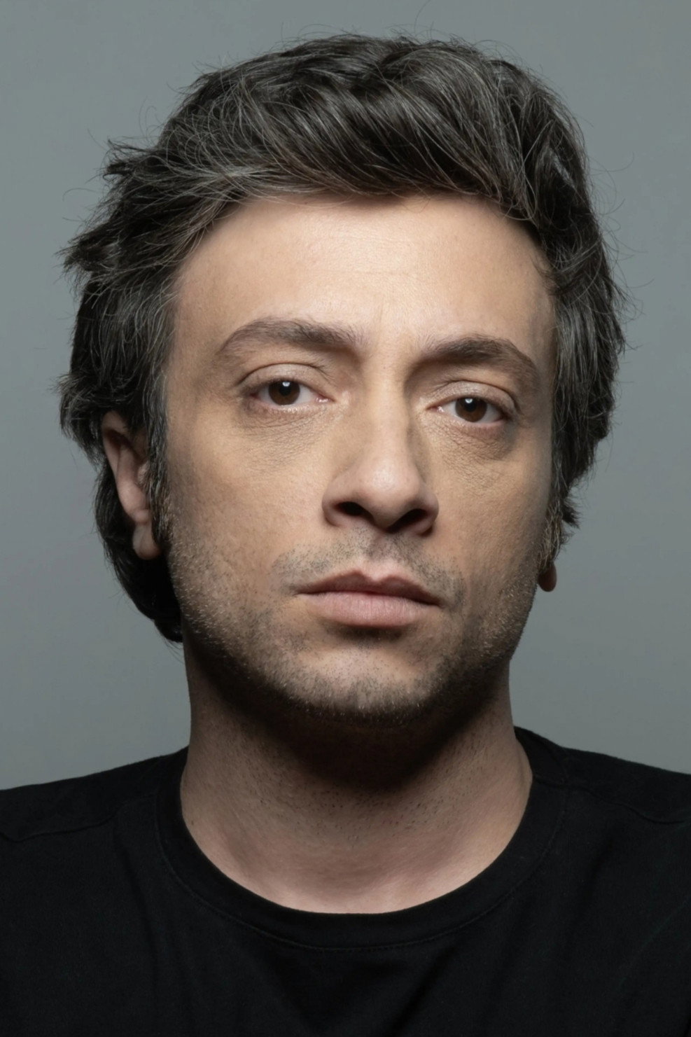 Onur Ünsal as Ali in Borrowed Bride