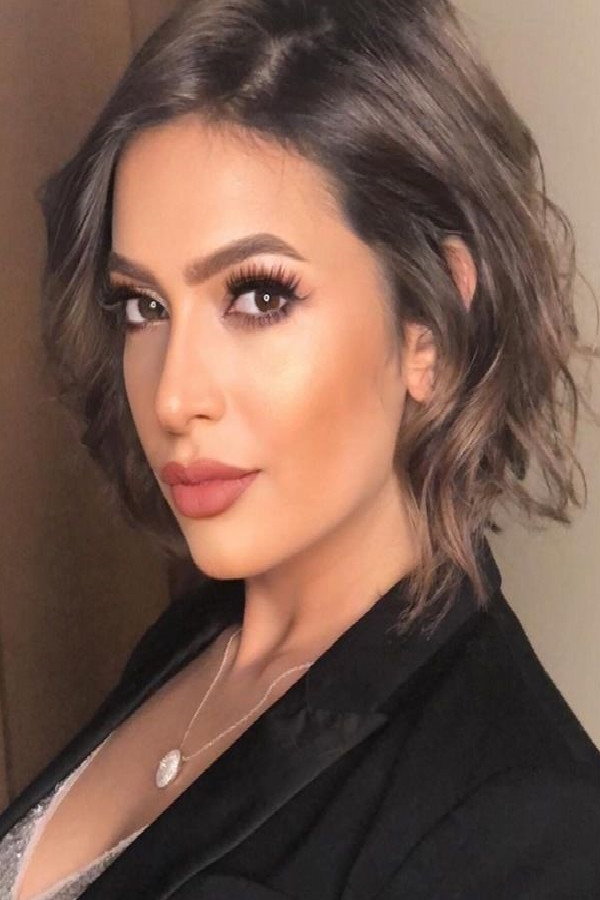 Donia ElMasry as Fardoos in Safia's Case