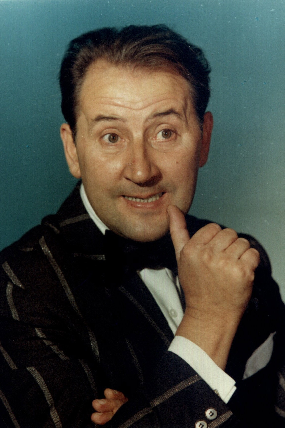 Horia Șerbănescu as Mache Preoțescu in Mofturi 1900