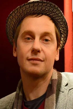 Julien Cottereau as Raphael in Back Soon
