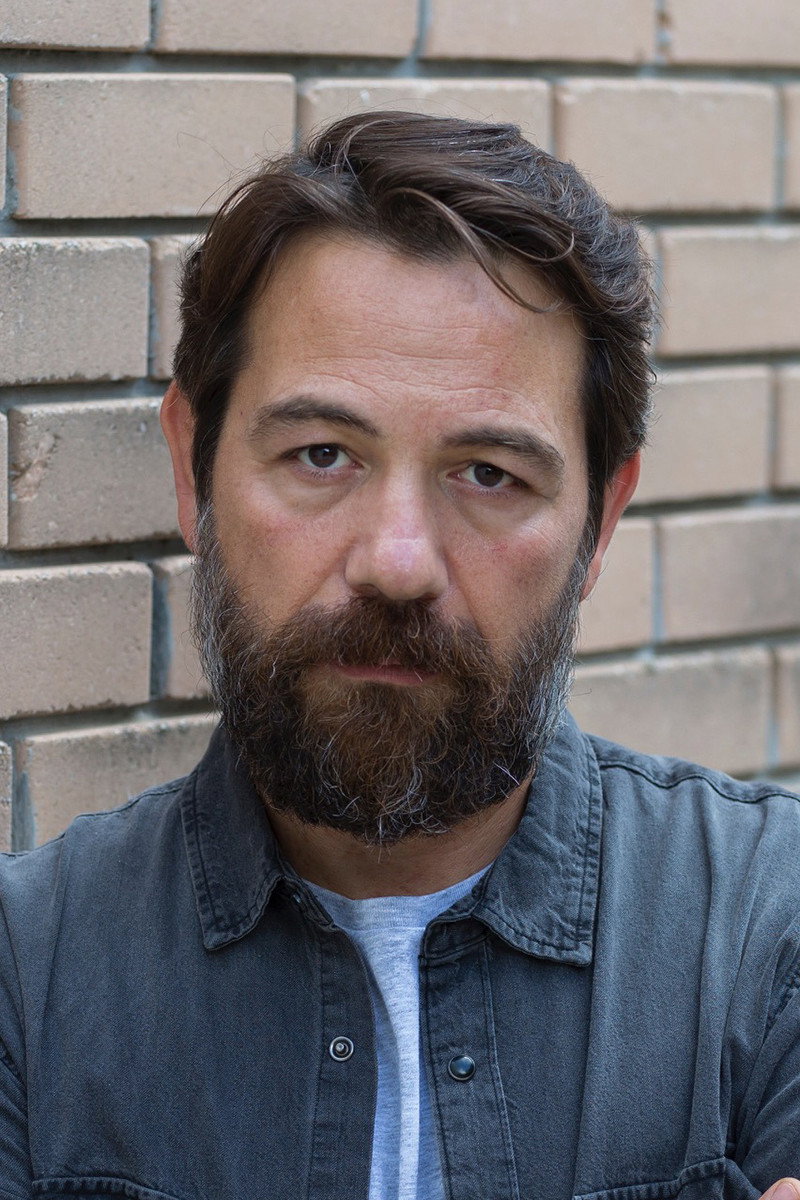 Αλέξανδρος Λογοθέτης as Andreas Pataki in Moonflower Murders