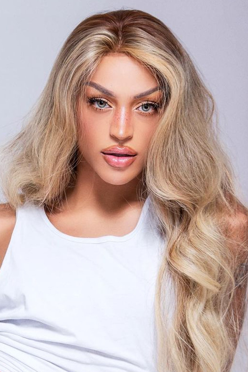 Pabllo Vittar as Self - Host in Queen Stars Brazil