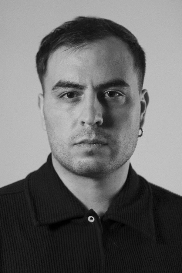 Pablo Calisto as Familiar 2 in The Simple Things