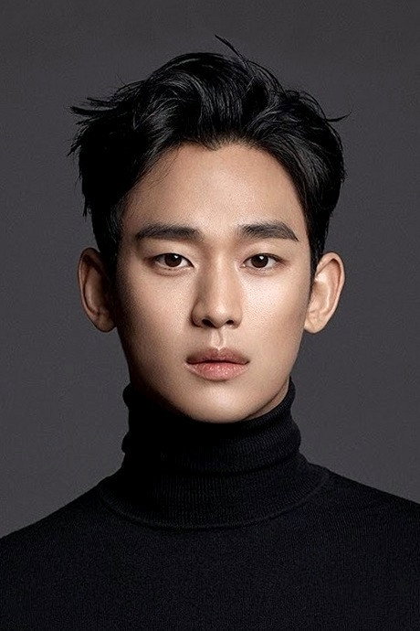 김수현 as Kim Soo-hyun in Kimchi Cheese Smile