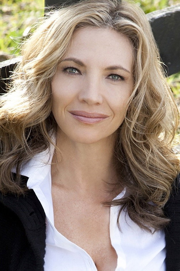 Cilda Shaur as Jacqueline in 7th Secret