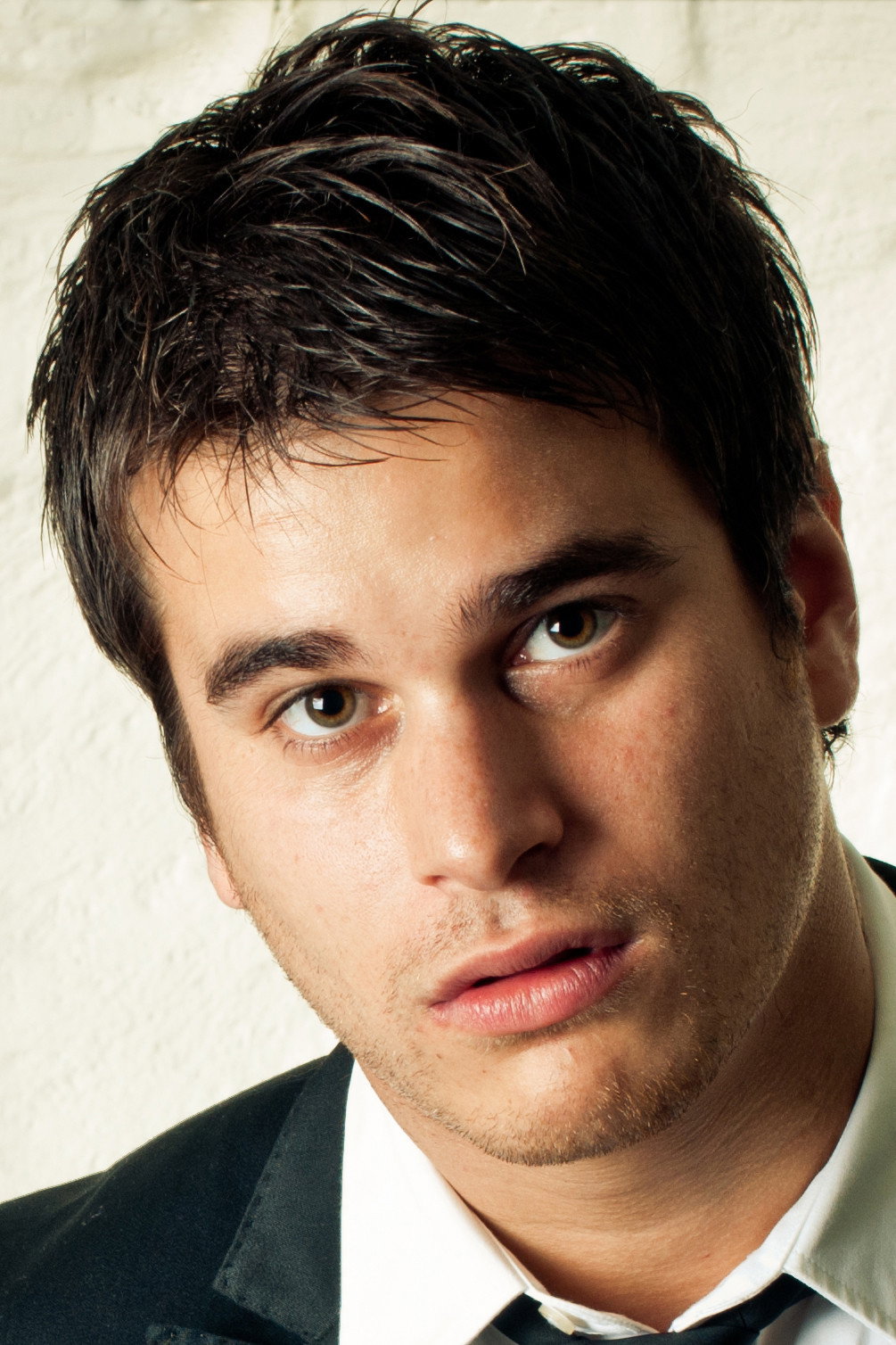 Martin Lagos as Anders in Korven