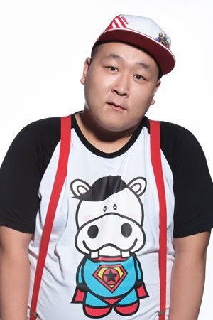 Yin Xi Shui as Kong Xiao Nian in Mr. Right