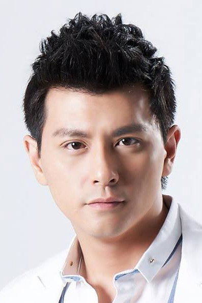 唐豐 as Li Zhongyi in Daddy