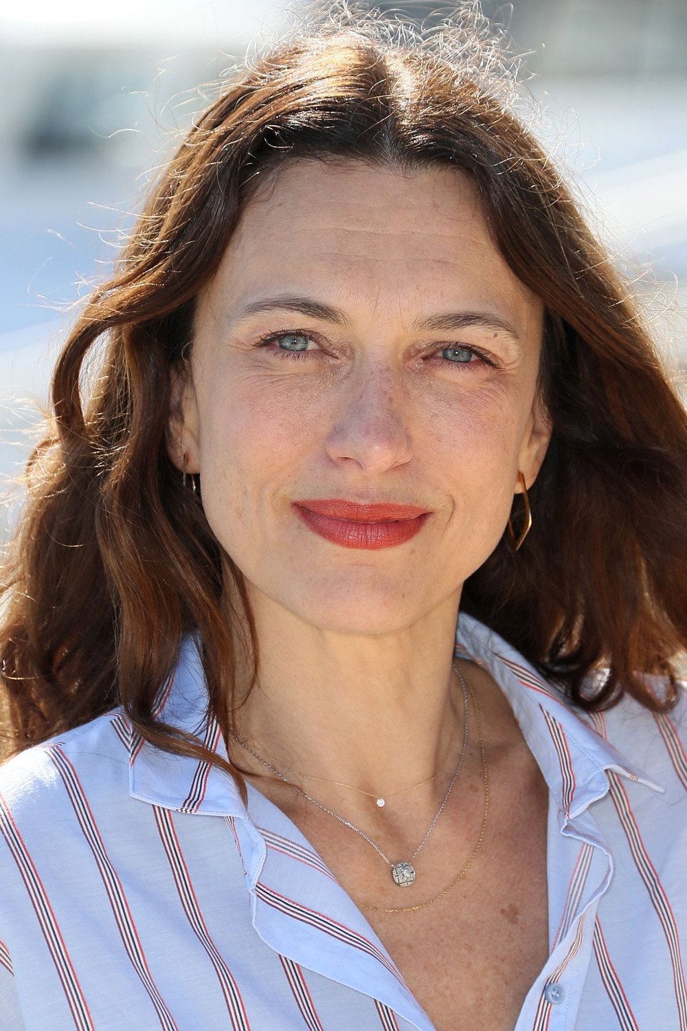 Natacha Lindinger as Sophie in Hard