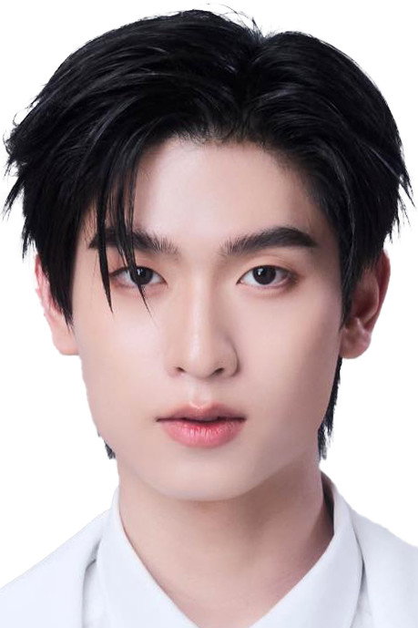 ธีร์ทัศน์ จึงมณีรัตน์ as Muenfah in Your Sky of Us