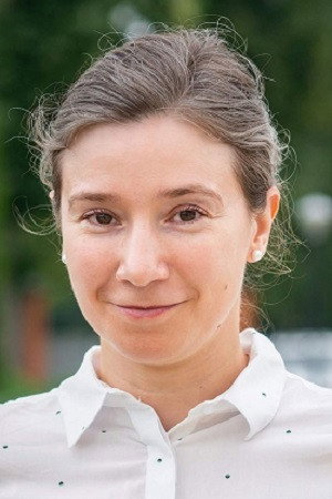 Ekaterina Shulman as herself in Prison. Correct Me If You Can