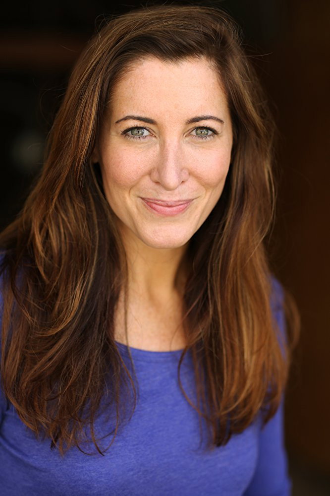 Amanda Philipson as Additional Voices in Sharktopus vs. Pteracuda