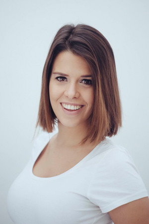 Monika Mazur as Martyna Kubicka in Mikołaj na sygnale