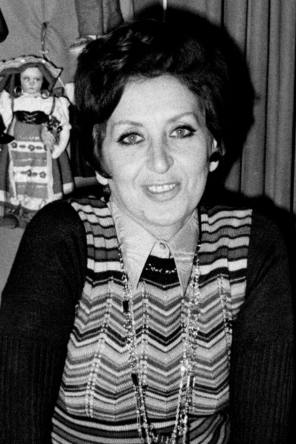 Antonella Steni as Enrico's Wife in Hospitals: The White Mafia